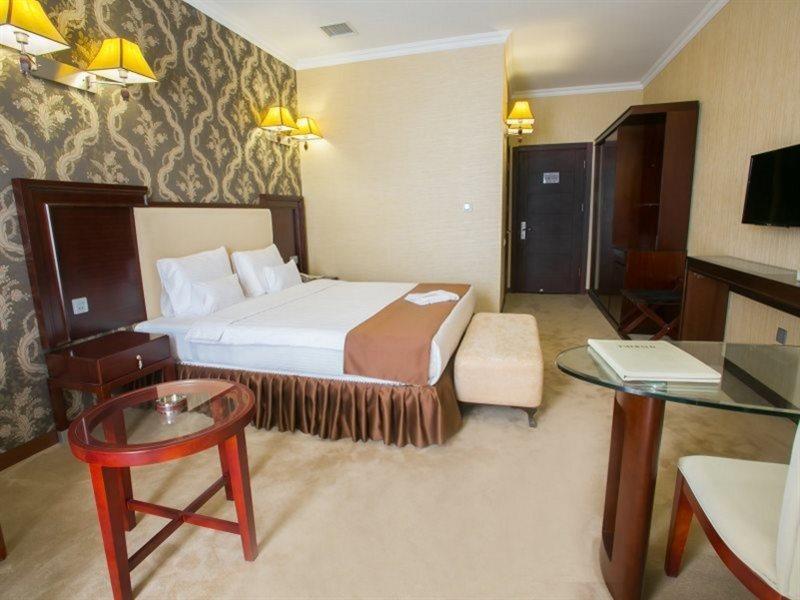 Emerald Hotel باكو المظهر الخارجي الصورة